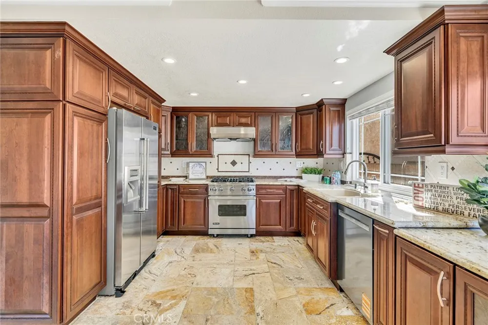 18583 Callens Cir Fountain Valley, CA 92708