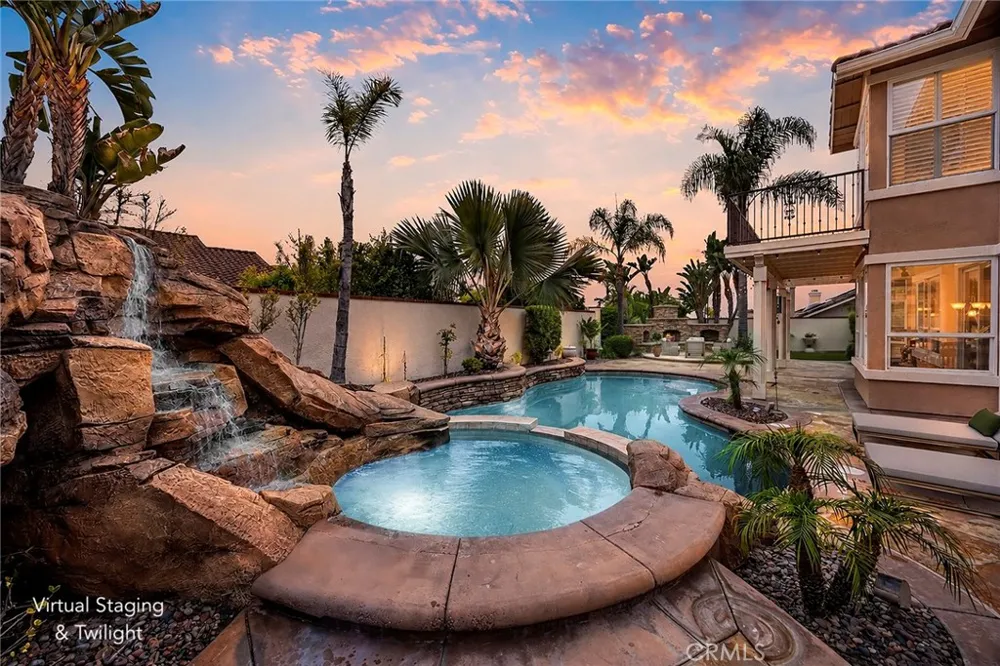 20370 Via Sanlucar Yorba Linda, CA 92887