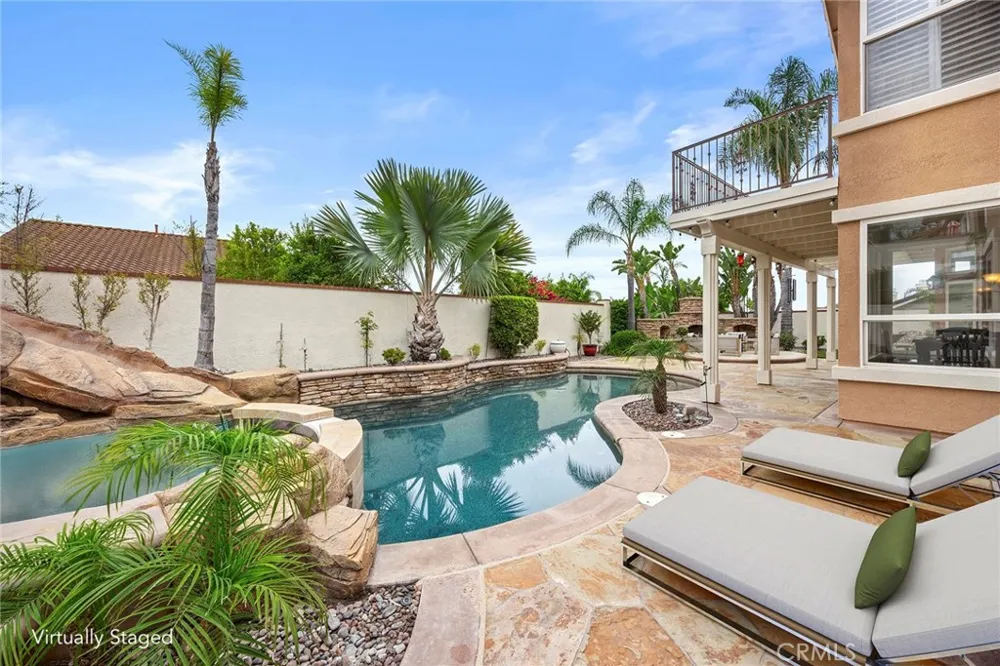20370 Via Sanlucar Yorba Linda, CA 92887