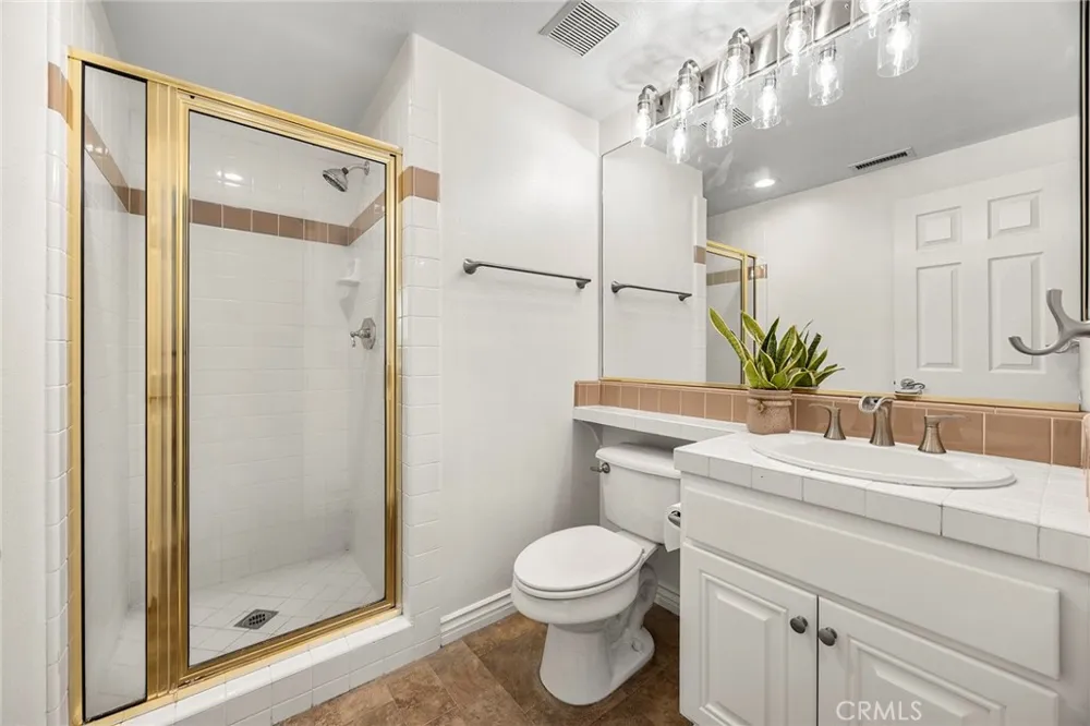 20370 Via Sanlucar Yorba Linda, CA 92887
