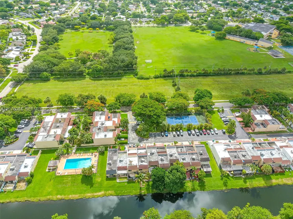 8120 SW 103rd Ave #8120 Miami, FL 33173