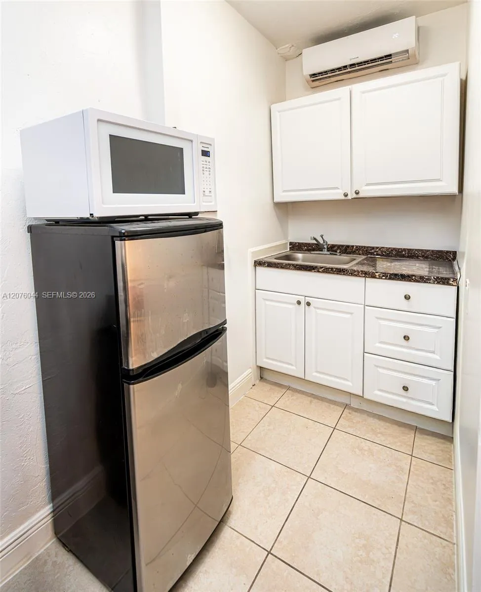 8120 SW 103rd Ave #8120 Miami, FL 33173