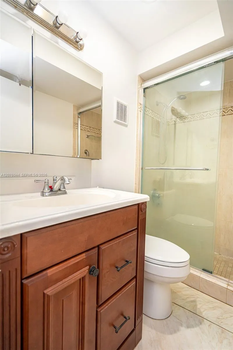 8120 SW 103rd Ave #8120 Miami, FL 33173