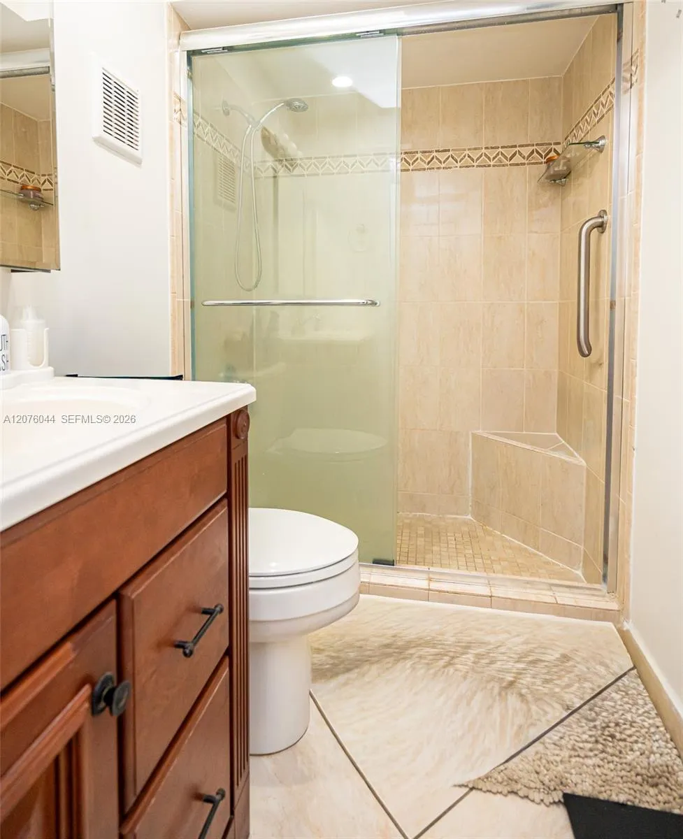 8120 SW 103rd Ave #8120 Miami, FL 33173