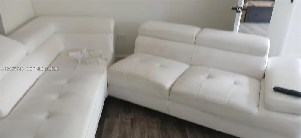 1460 Marseille Dr Miami Beach, FL 33141