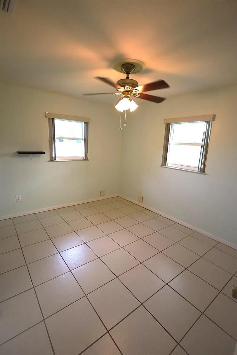 5572 SE CABLE DRIVE Stuart, FL 34997