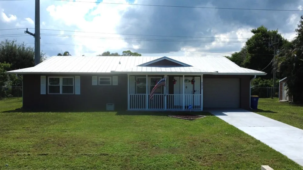 5572 SE CABLE DRIVE Stuart, FL 34997