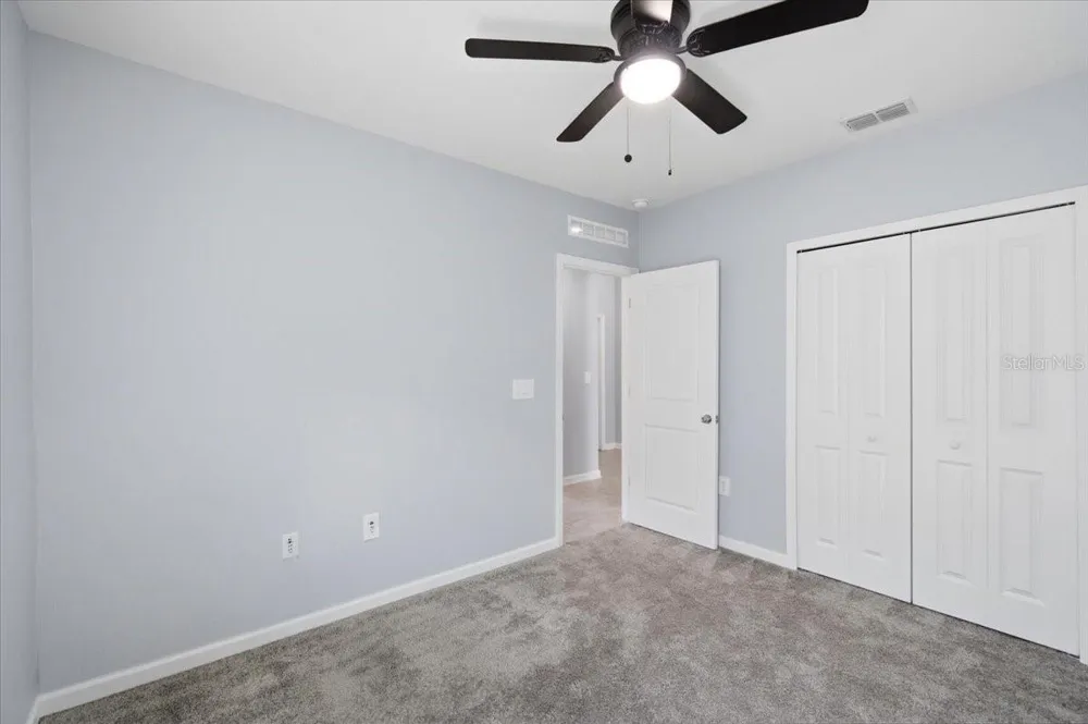 1033 HOLDEN WAY Eagle Lake, FL 33839