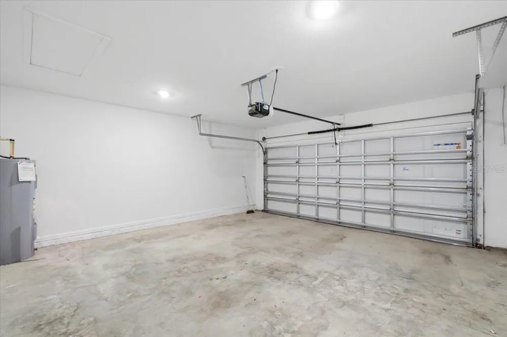 1033 HOLDEN WAY Eagle Lake, FL 33839