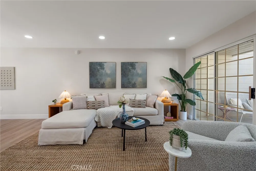 2800 Plaza Del Amo #83 Torrance, CA 90503