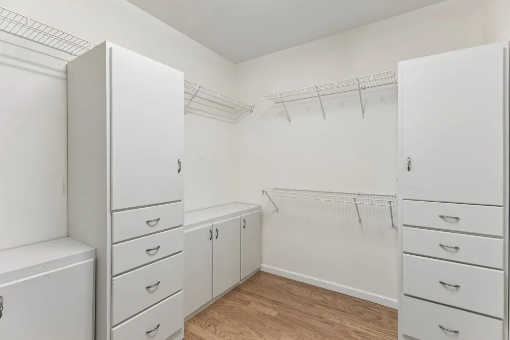 2897 Stewart Campbell Pt Thompsons Station, TN 37179
