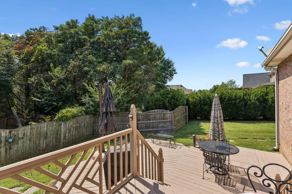 2897 Stewart Campbell Pt Thompsons Station, TN 37179