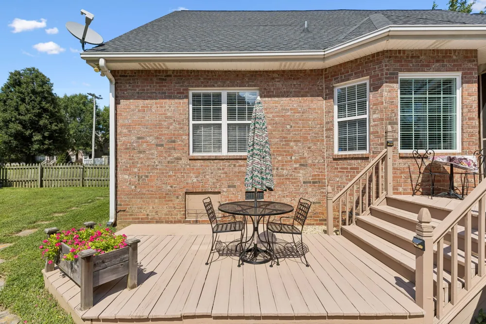 2897 Stewart Campbell Pt Thompsons Station, TN 37179