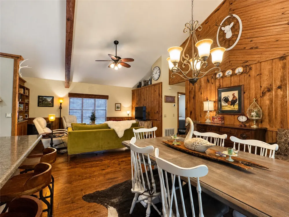 1308 W FM 906 Powderly, TX 75473