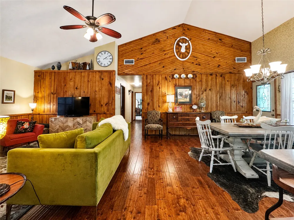 1308 W FM 906 Powderly, TX 75473