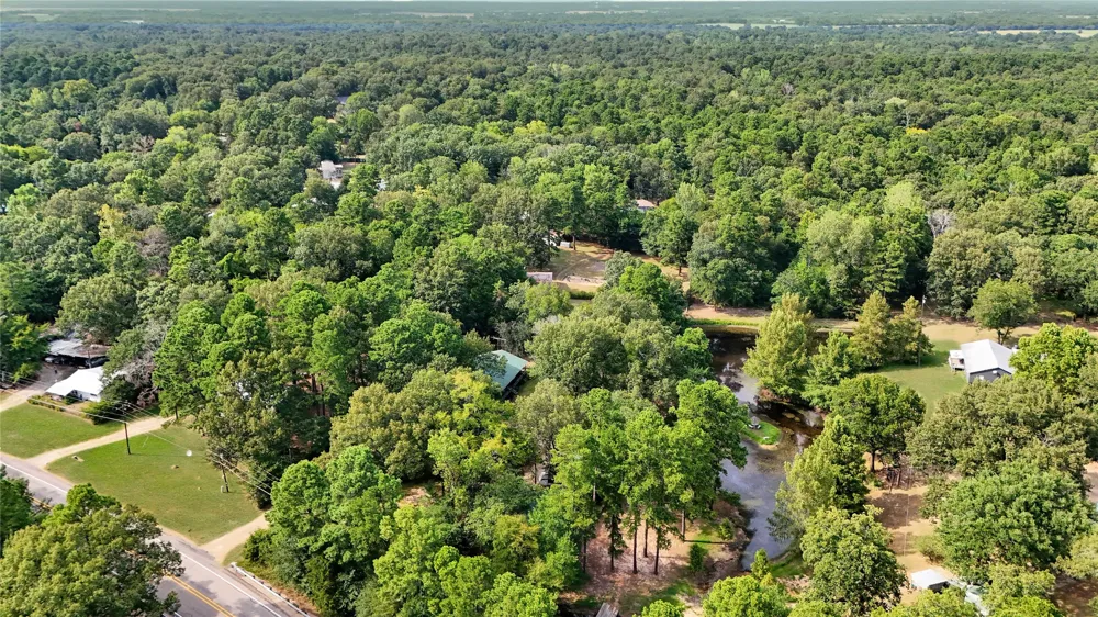 1308 W FM 906 Powderly, TX 75473