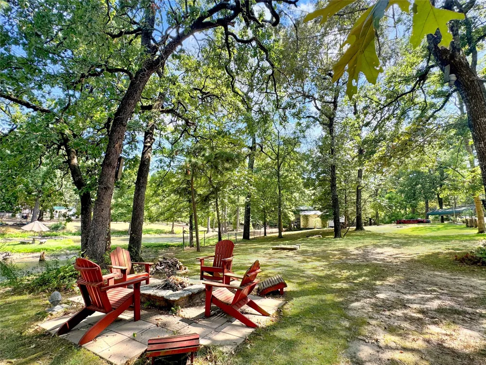 1308 W FM 906 Powderly, TX 75473
