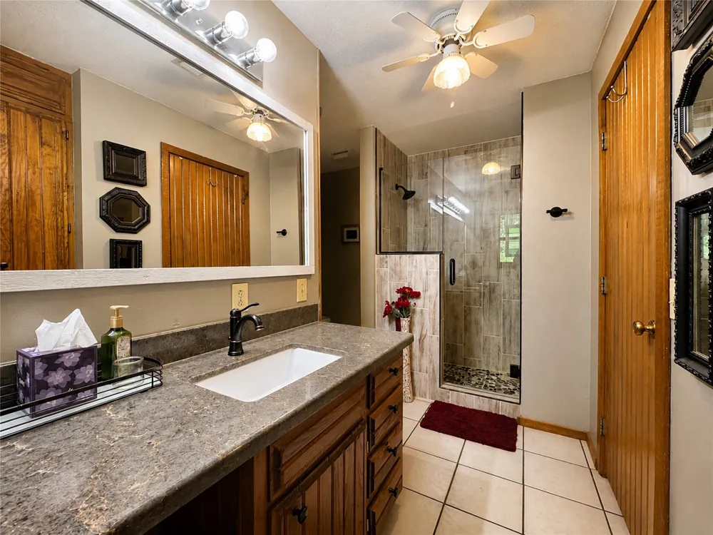 1308 W FM 906 Powderly, TX 75473