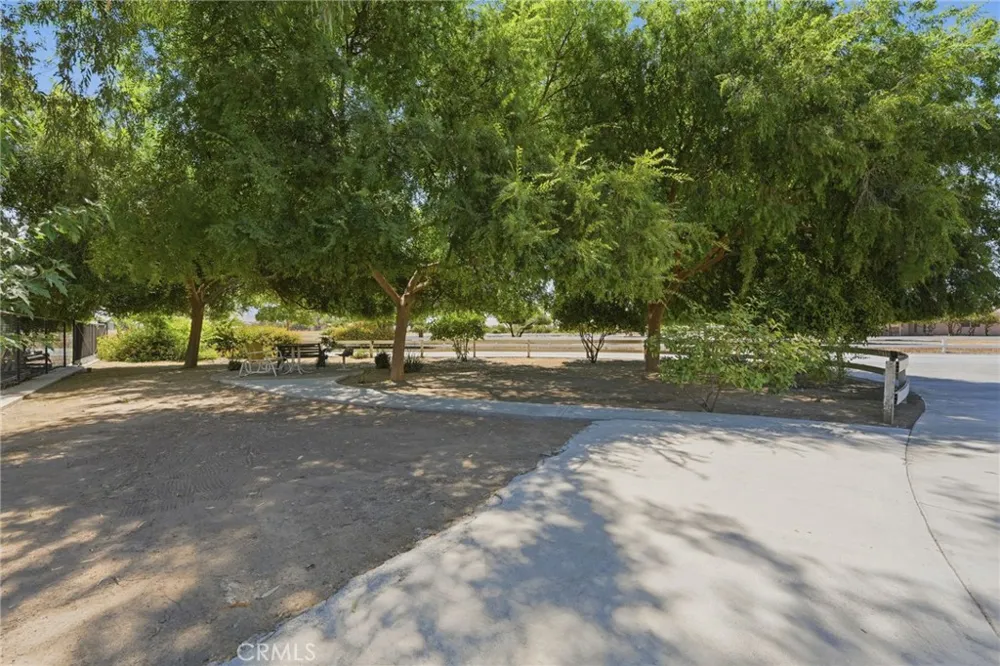 597 Crawford Porterville, CA 93257