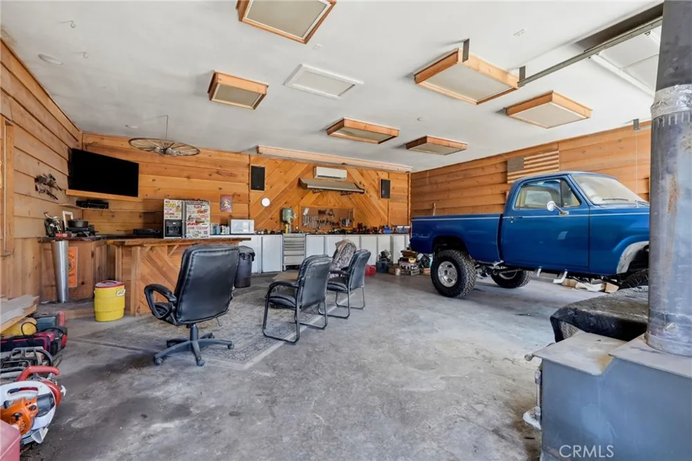 597 Crawford Porterville, CA 93257