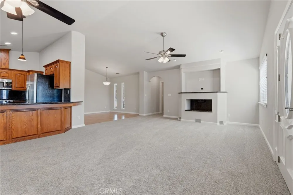 597 Crawford Porterville, CA 93257