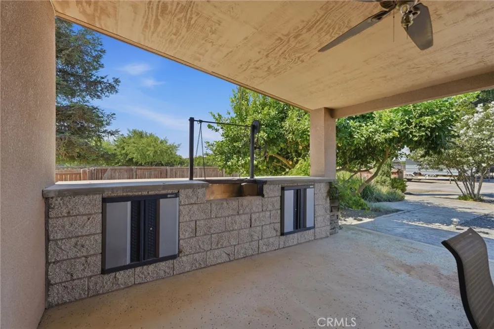 597 Crawford Porterville, CA 93257