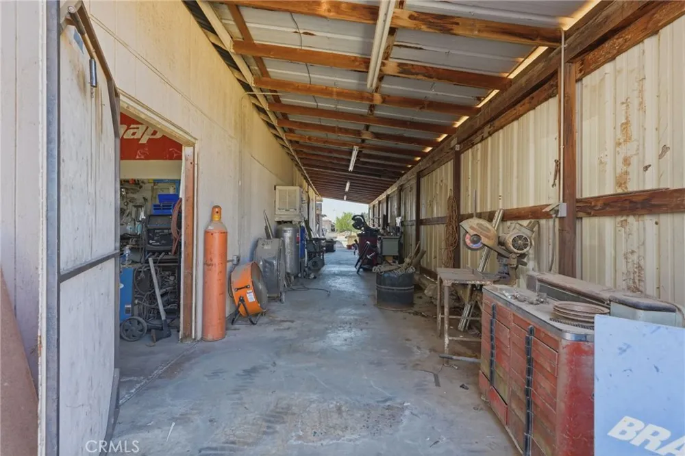 597 Crawford Porterville, CA 93257