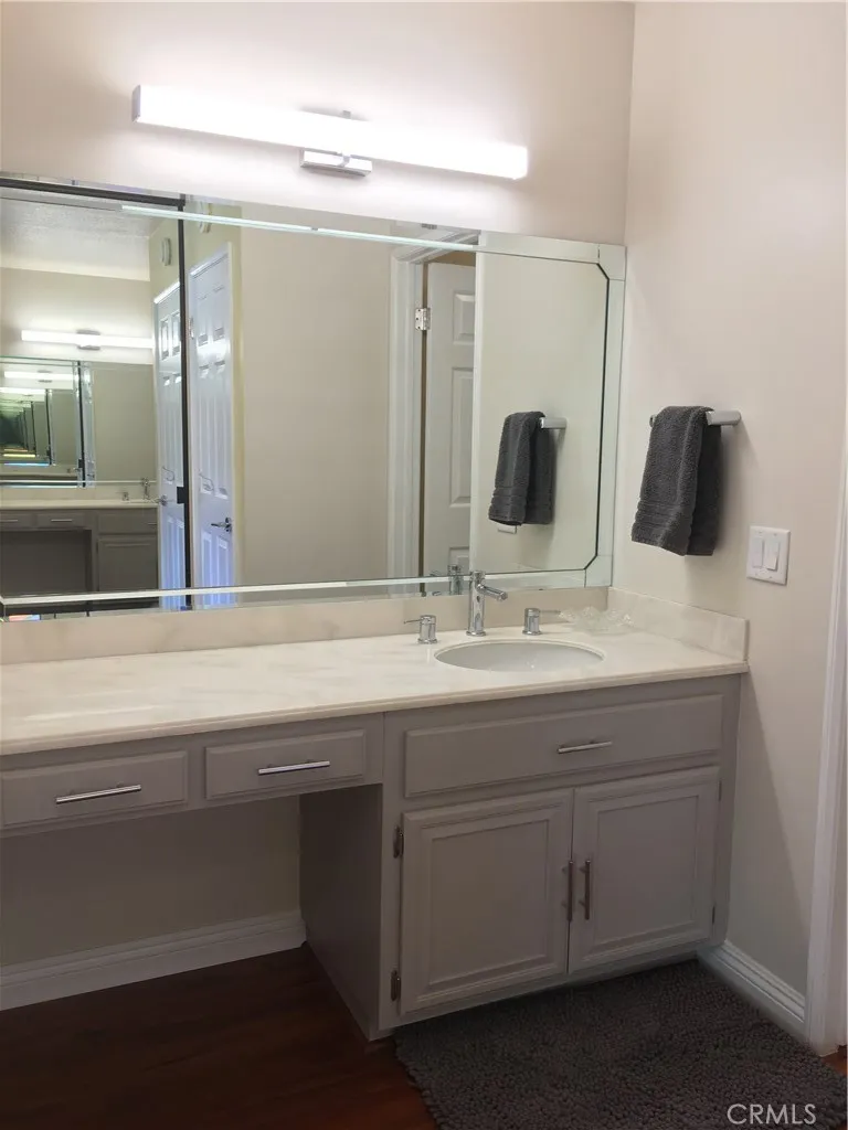 18170 Rustic Court Fountain Valley, CA 92708