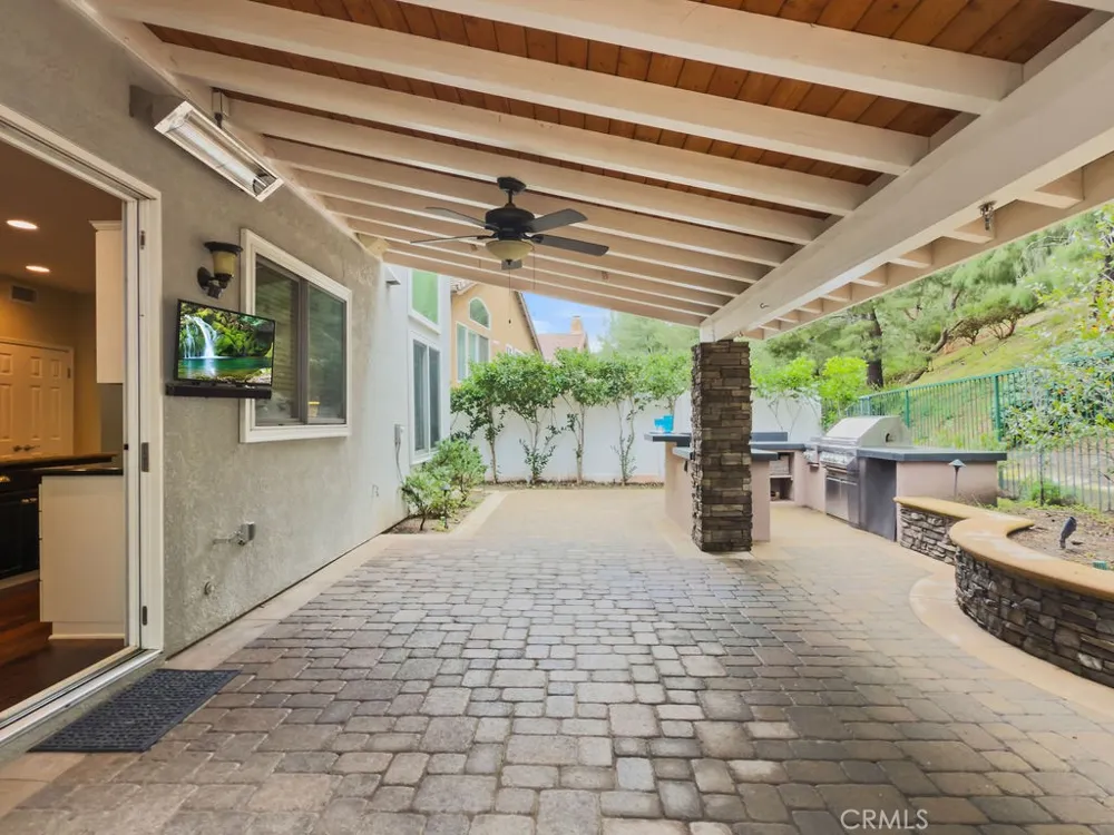 8784 E Banner Ridge Drive Anaheim Hills, CA 92808