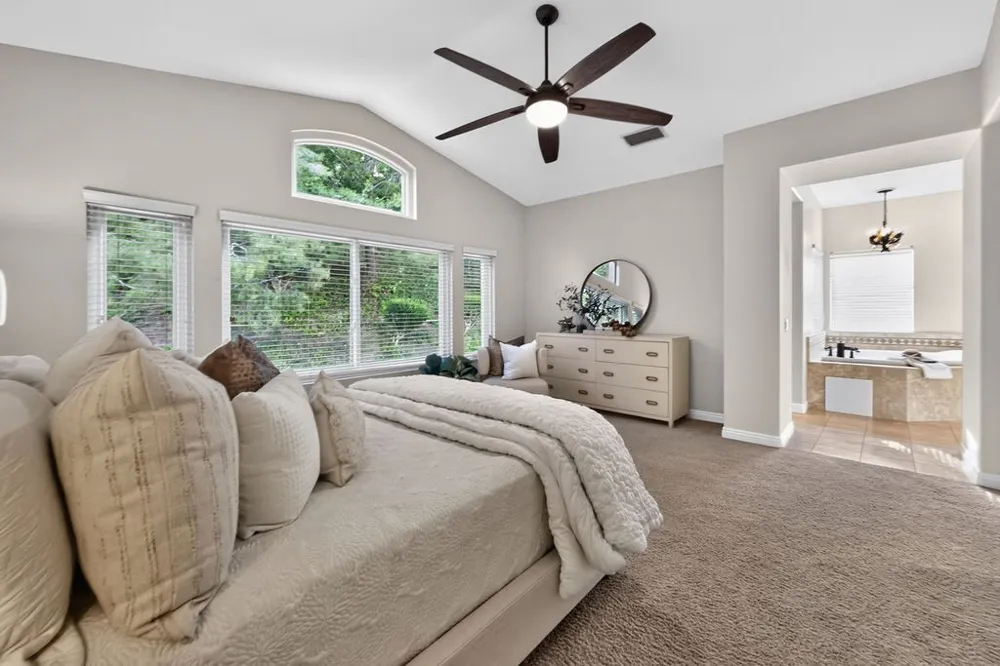 8784 E Banner Ridge Drive Anaheim Hills, CA 92808