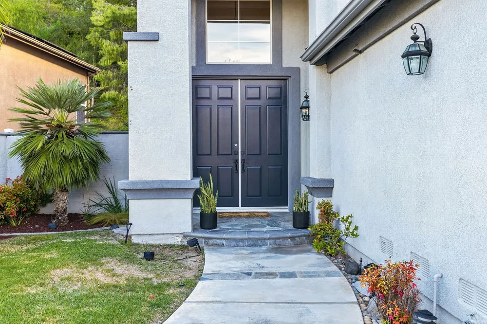 8784 E Banner Ridge Drive Anaheim Hills, CA 92808