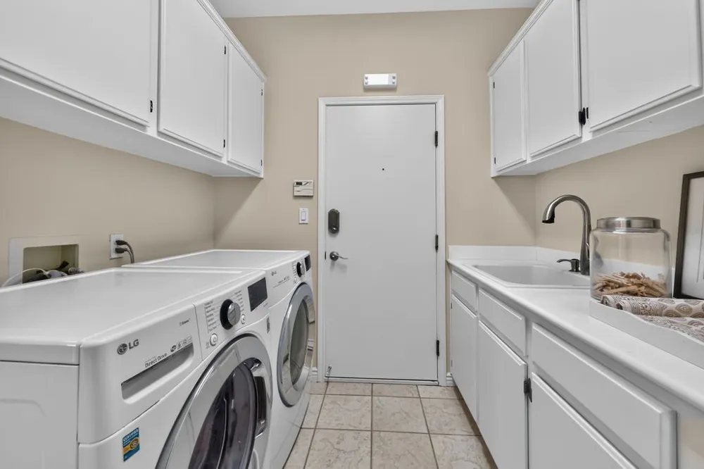 8784 E Banner Ridge Drive Anaheim Hills, CA 92808