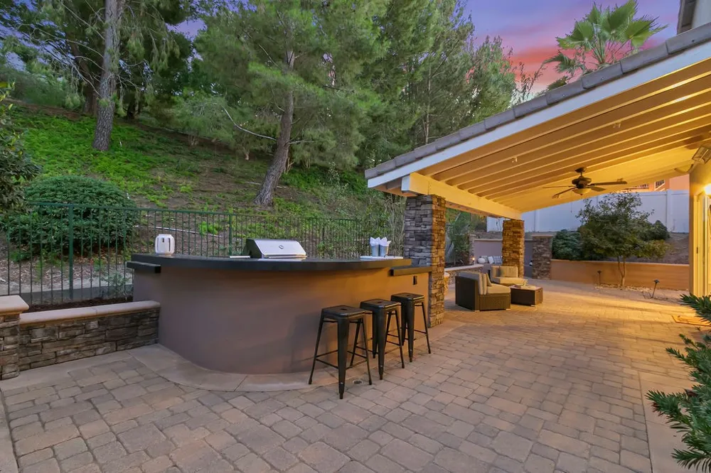 8784 E Banner Ridge Drive Anaheim Hills, CA 92808
