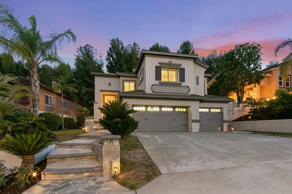 8784 E Banner Ridge Drive Anaheim Hills, CA 92808