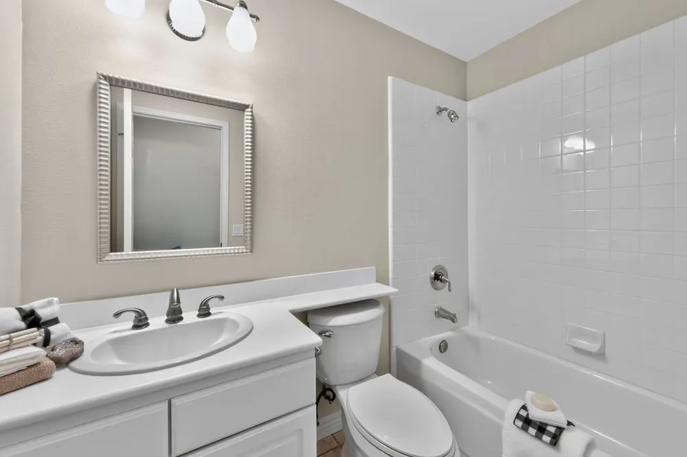 8784 E Banner Ridge Drive Anaheim Hills, CA 92808