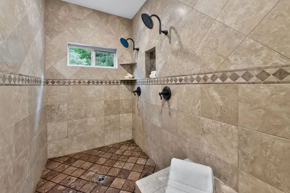 8784 E Banner Ridge Drive Anaheim Hills, CA 92808