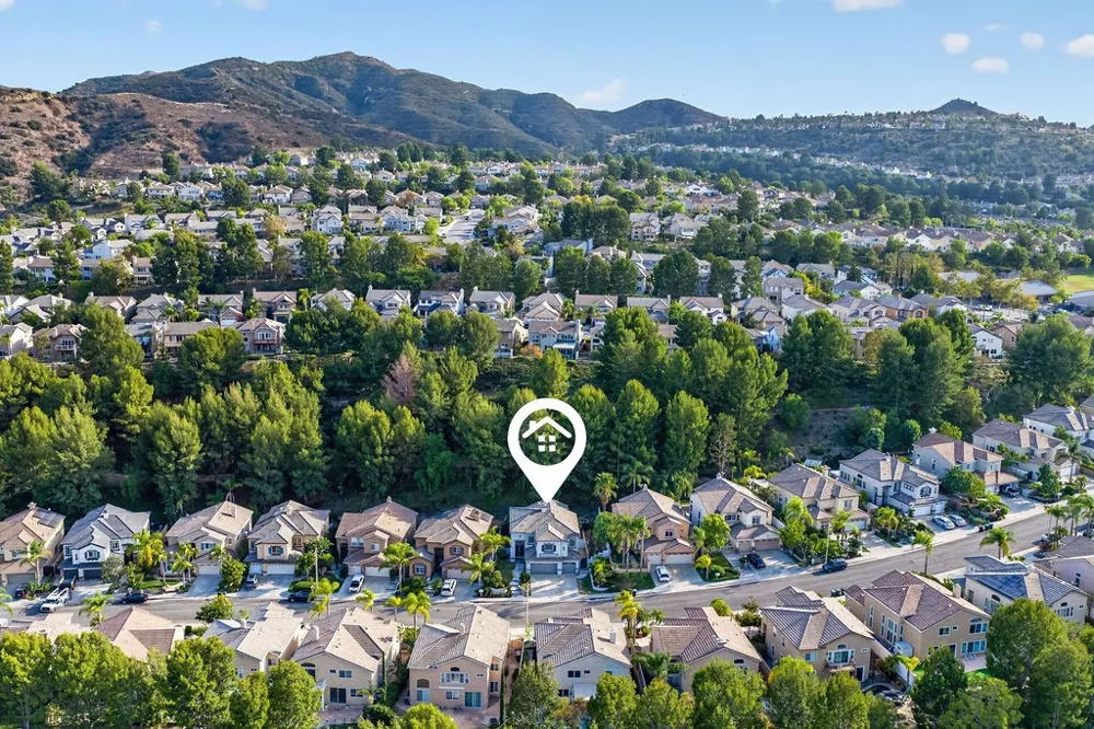8784 E Banner Ridge Drive Anaheim Hills, CA 92808