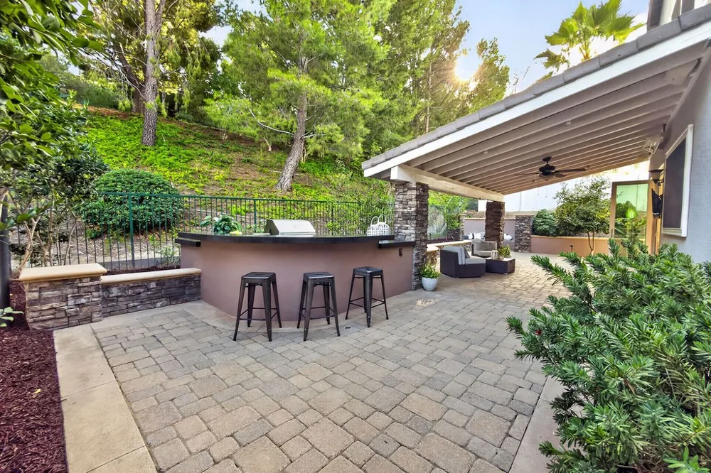 8784 E Banner Ridge Drive Anaheim Hills, CA 92808