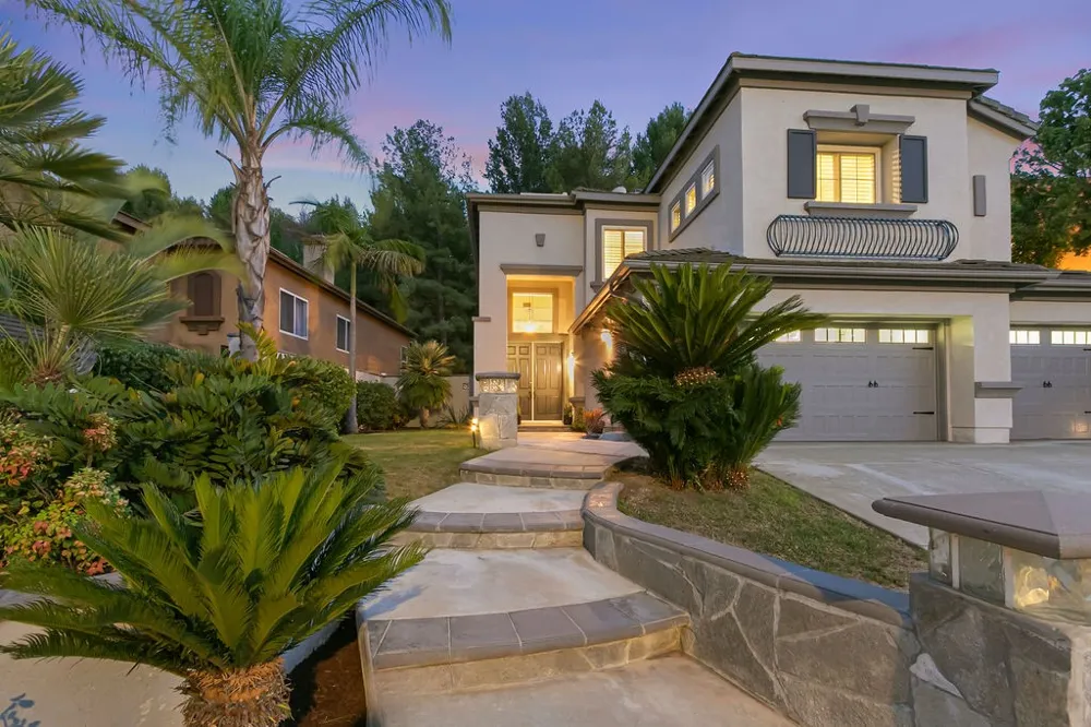 8784 E Banner Ridge Drive Anaheim Hills, CA 92808
