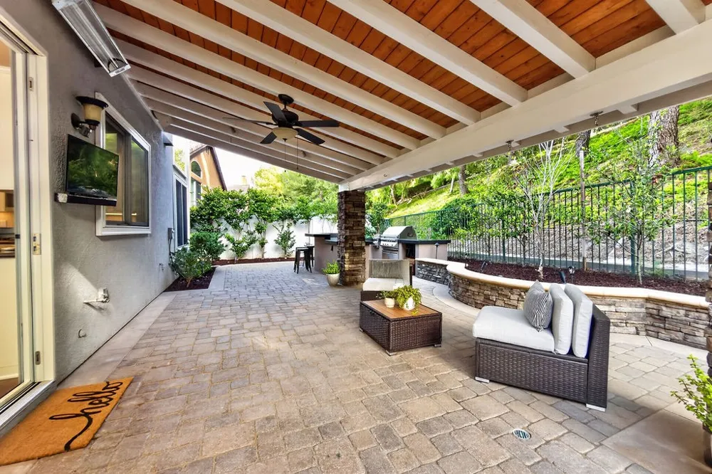 8784 E Banner Ridge Drive Anaheim Hills, CA 92808