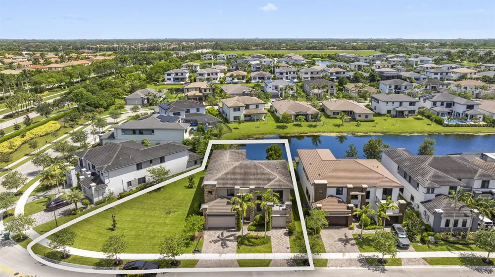 10432 LAGO VISTA CIRCLE Parkland, FL 33076