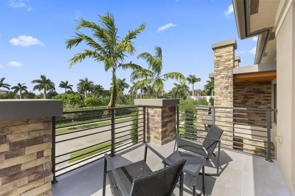 10432 LAGO VISTA CIRCLE Parkland, FL 33076