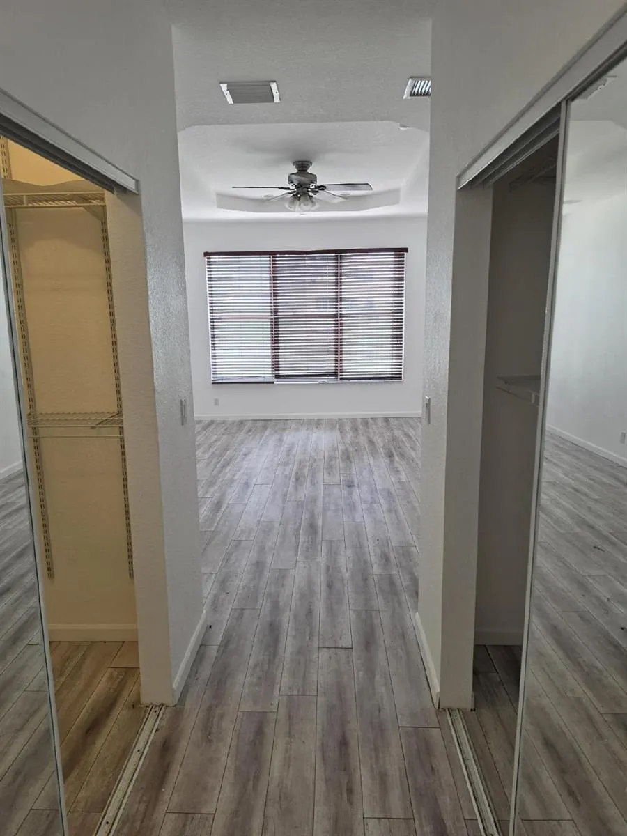 5292 Sancerre Circle Lake Worth, FL 33463