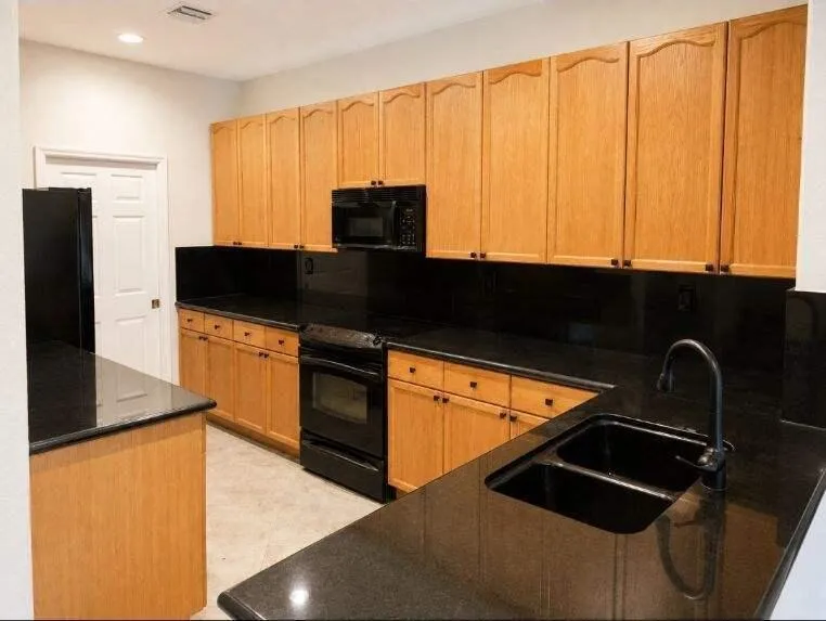 5292 Sancerre Circle Lake Worth, FL 33463