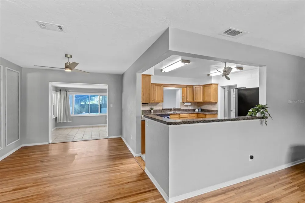 828 OVERHILL ROAD Deland, FL 32720
