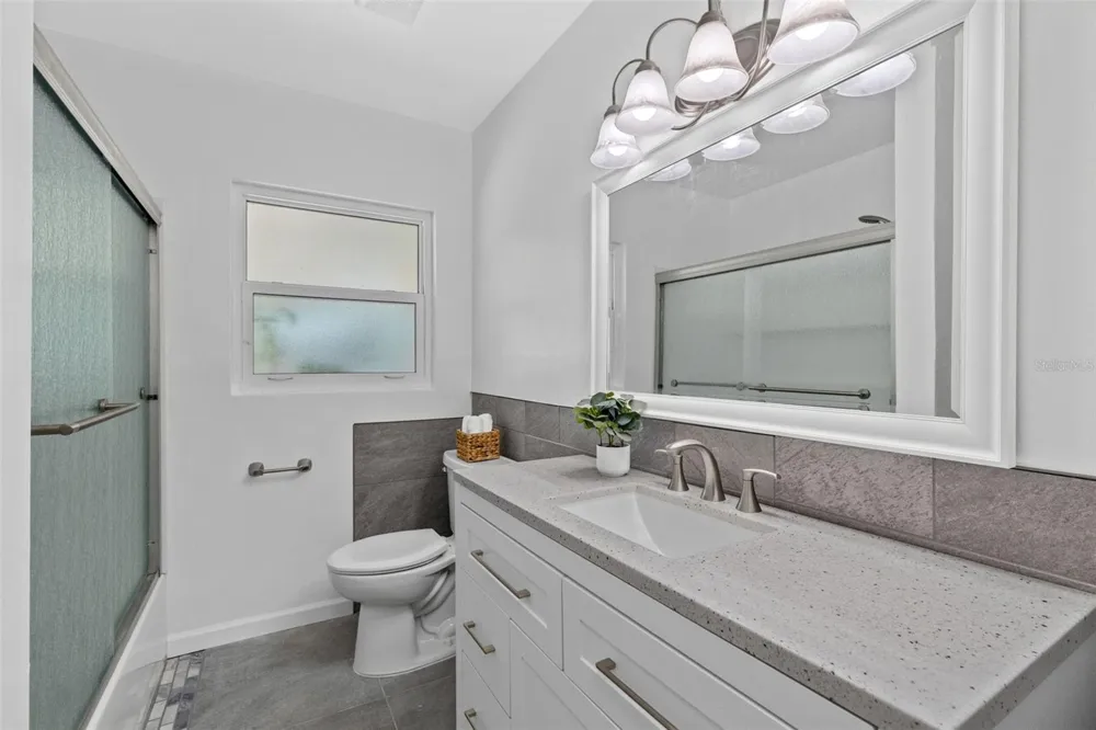 828 OVERHILL ROAD Deland, FL 32720