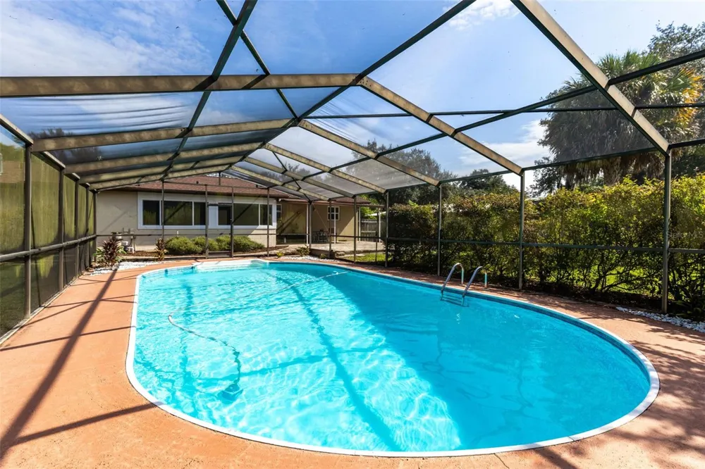 828 OVERHILL ROAD Deland, FL 32720