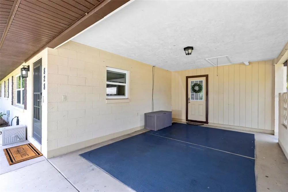 828 OVERHILL ROAD Deland, FL 32720