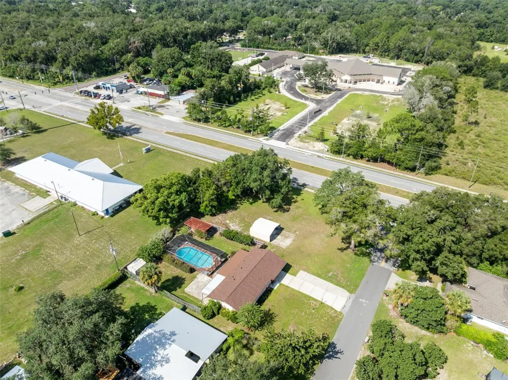 828 OVERHILL ROAD Deland, FL 32720