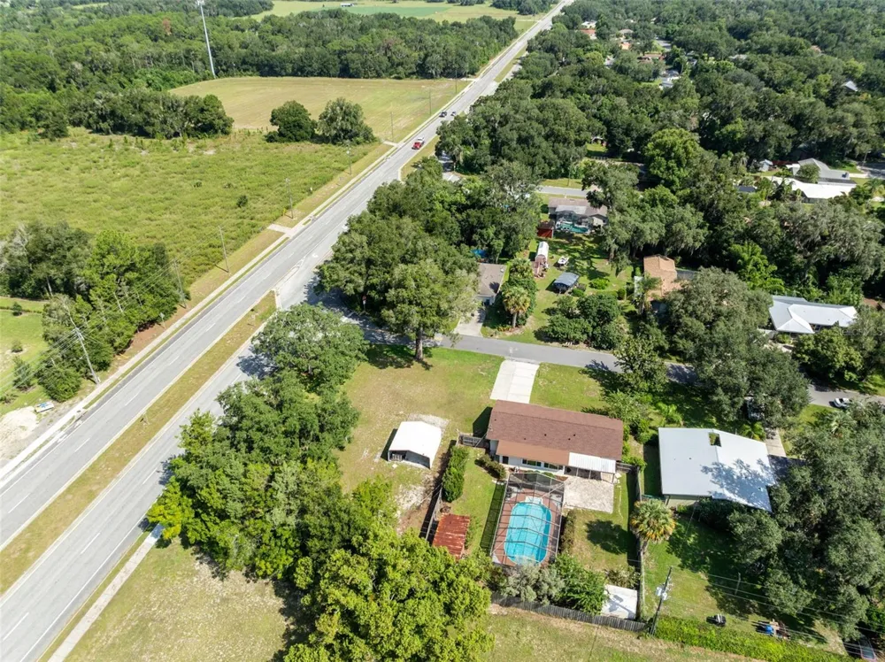 828 OVERHILL ROAD Deland, FL 32720